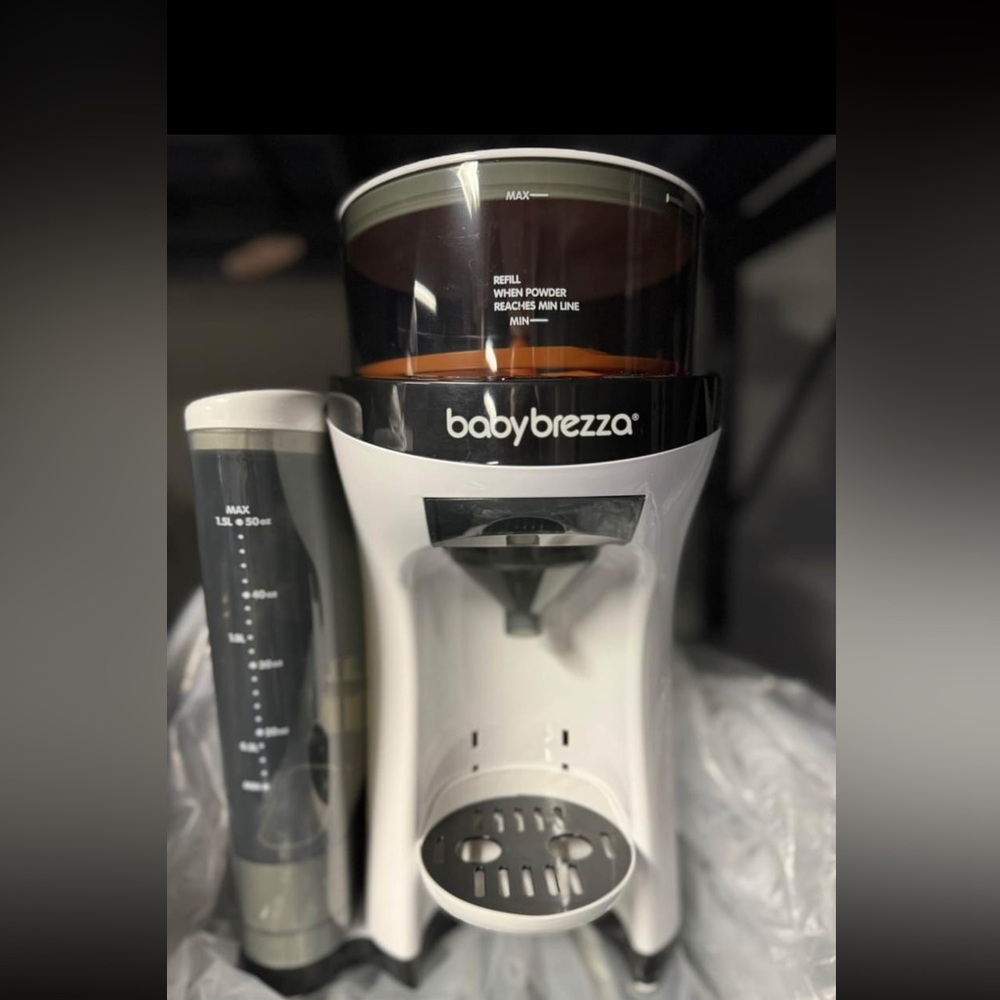 Baby Brezza Formula Pro